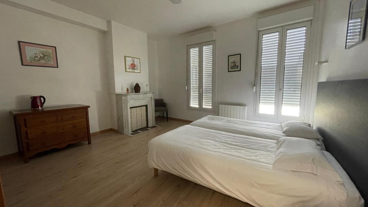 Hébergement de vacances Des Châteaux - A