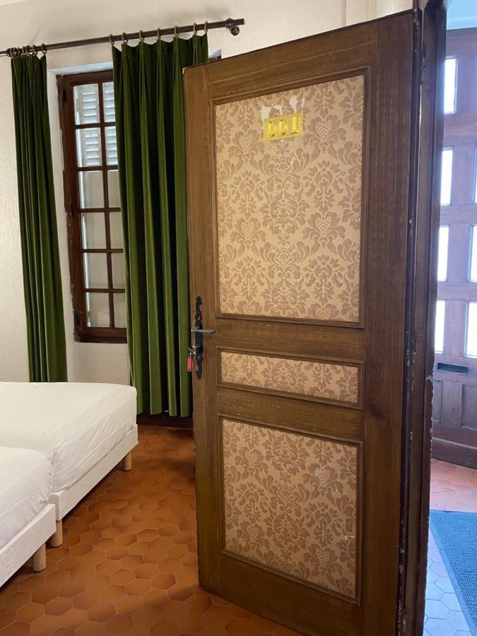 Hébergement de vacances Des Châteaux - A *